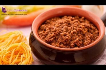 Spaghetti Bolognese - Italian recipe