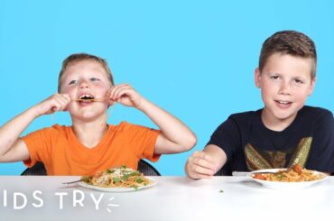 Kids Try Italian Food from Around the World | Kids Try | HiHo Kids