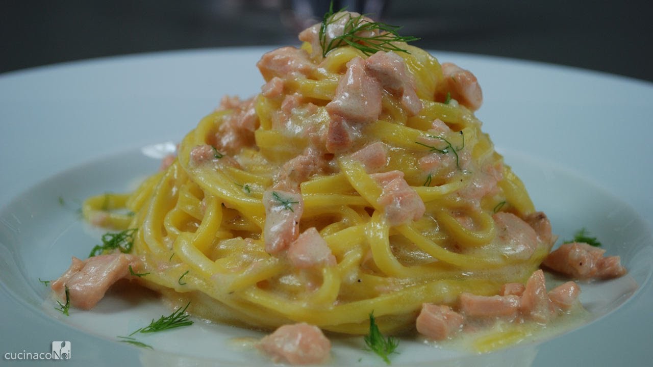 Fresh Salmon Tagliolini – traditional italian recipe Fresh Salmon Tagliolini - traditional italian recipe