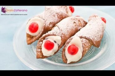 Sicilian cannoli - Italian recipe