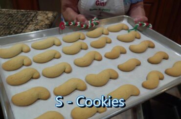 Italian Grandma Makes S-Cookies