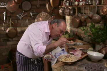 Gennaro Contaldo's Authentic Italian Spaghetti Carbonara | Citalia