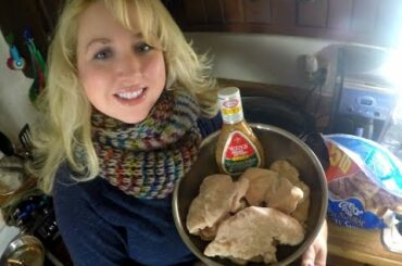 Slow Cooker Italian Chicken | Large Family Cooking | Trim Healthy Mama Recipes