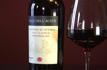 "Italian Wine" - "Cerasuolo di Vittoria" - "Valle dell'Acate" - "Sicilian Wine" - "Italian Fashion"