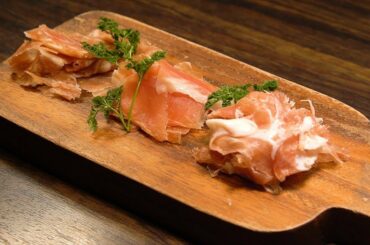 [ Namba(Osaka) ：Italian Bar,Italian Cuisine ]Vino