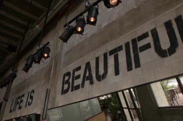 Cibo South Beach: Italian Wine Bar with a Dazzling Wine Display