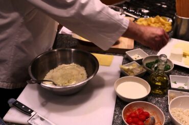 A Lasagna Recipe With Ricotta, Mozzarella & Egg : Italian Recipes