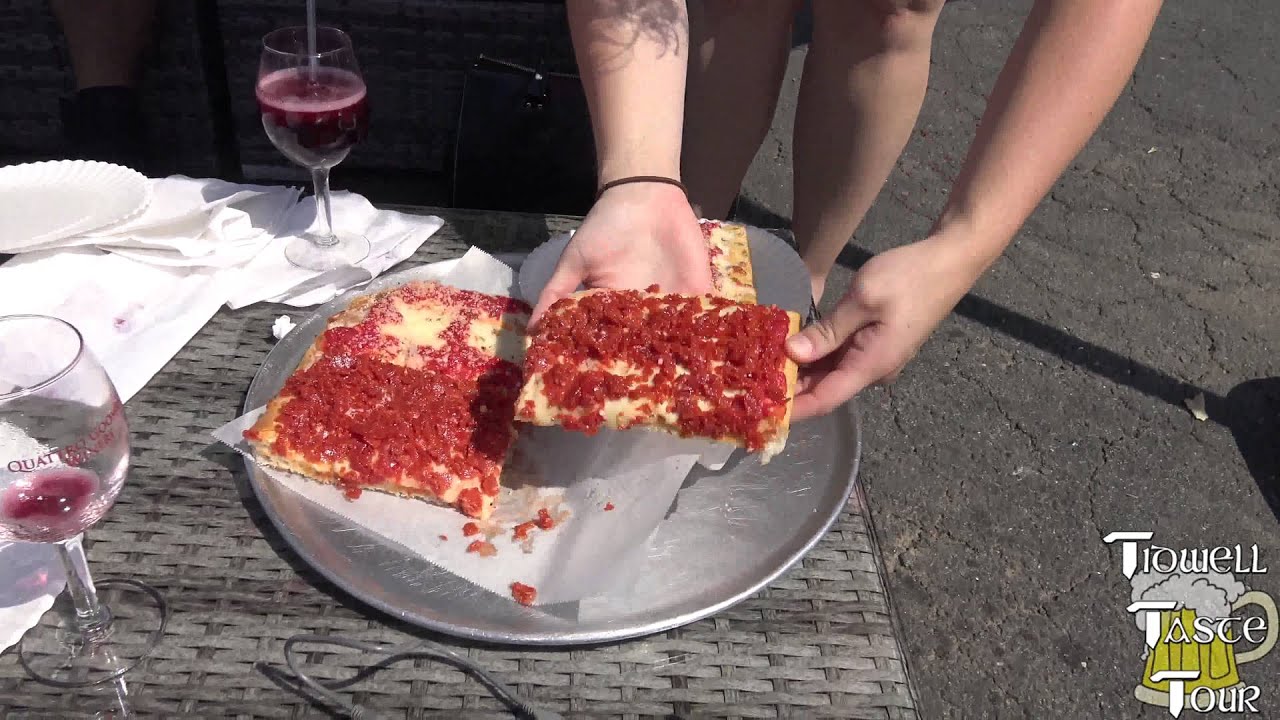 Quattro Goomba's Winery – Wine Slushie & Traditional Italian Cheese & Pepperoni Pizza – 4K UHD Quattro Goomba's Winery - Wine Slushie & Traditional Italian Cheese & Pepperoni Pizza - 4K UHD