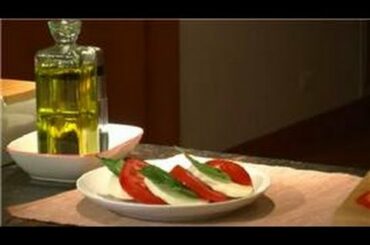 Italian Cooking : Italian Caprese Salad