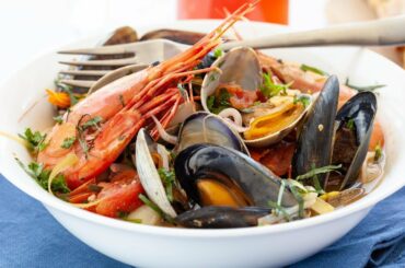 How to Make an Italian Fish Soup - Authentic Cioppino Recipe - Zuppa Di Pesce