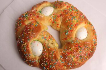 Italian Easter Sweet Bread Recipe - Laura Vitale - Laura in the Kitchen Episode 357