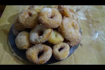 donuts fried  carnival 2019 - ciambelle fritte di carnevale easy italian recipes