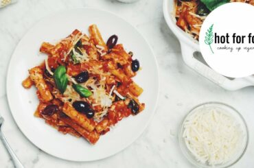 VEGAN BAKED PUTTANESCA ZITI | hot for food