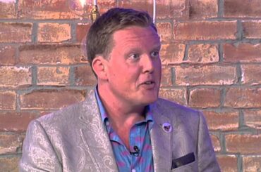 Phillip, Amanda And Olly Smith Test The Wines Of Italy | This Morning