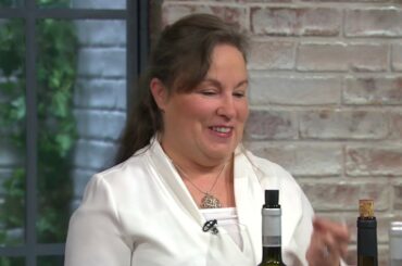 Lynne Coyle MW talking through O'Briens fantastico Italian wines on Weekend AM