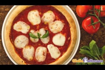 Pizza margherita - Italian recipe