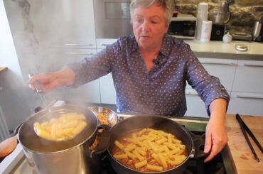 Pasta With Fresh Sardines - Italian traditional Recipe