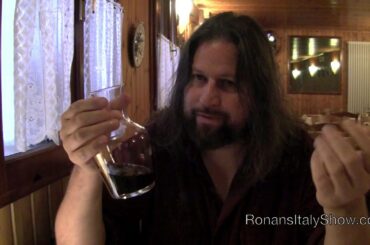 Buying wine in Italy. A short tip from Ronan's Italy Show