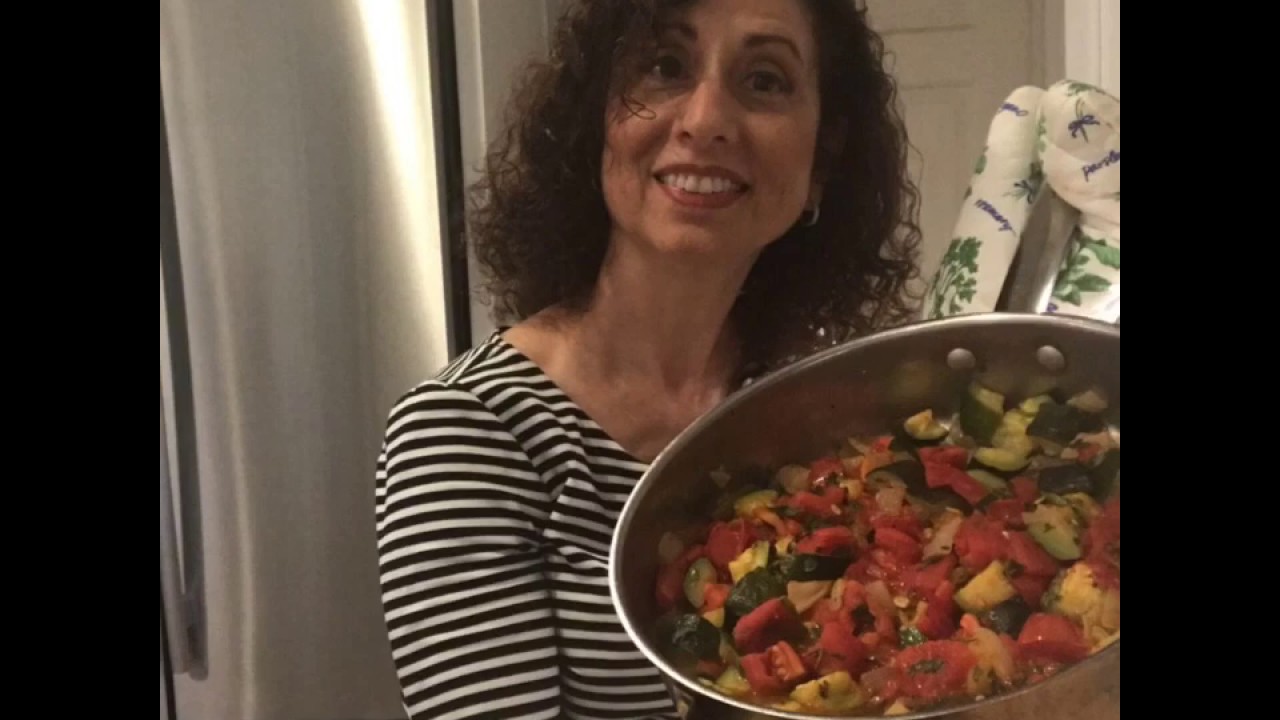 Zucchini with Tomatoes and Oregano—Easy Italian Recipes Zucchini with Tomatoes and Oregano—Easy Italian Recipes