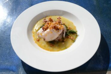 Italian Food Recipes. Calamari Squid on Velvety Cream of Flavoured Potatoes