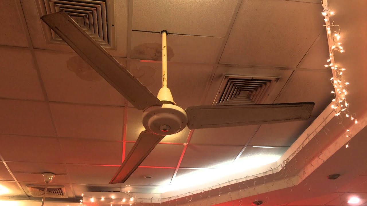 Old KDK at italian restaurant (Broken) Old KDK at italian restaurant (Broken)