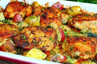 Creamy Garlic Butter Chicken and Potatoes Recipe - Easy Chicken and Potatoes Recipe