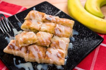 Thai Banana Pancake Recipe (Thai Roti) โรตีกล้วยหอม | Thai Recipes
