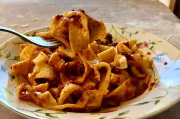 Pasta Grannies make maccheroni with wild boar ragu from Tuscany!