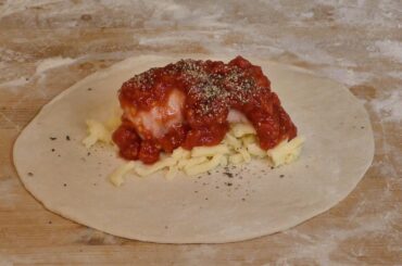 London Street Food. Italian "Panzerotti" from Apulia Tasted in Brick Lane