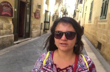 Exploring Lecce, Italy - a photo exhibition, a walk in town and wine tasting