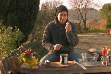 Easy Tomato Sauce | David Rocco's Recipes | Dolce Vita