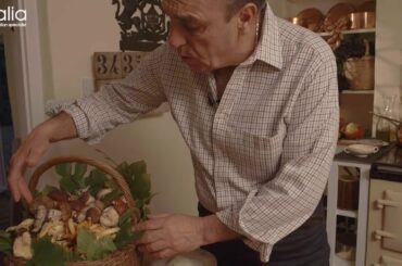 Gennaro Contaldo's Tagliatelle with Mushrooms and Truffles Recipe | Citalia