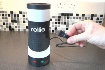 Kitchen Gadget - The Rollie Eggmaster Vertical Grill