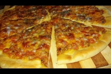 Great Pizza Bolognese Recipe - Make It Easy Recipes