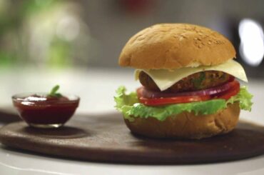 Veg Burger Recipe | व्हेज बर्गर रेसिपी | Amul Recipes