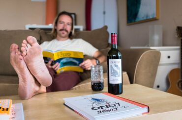 ZIOBAFFA wines advocate Devon Howard, longboard session - NSW Australia