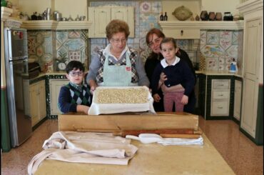 How to Roll Pasta with Pasta Grannies