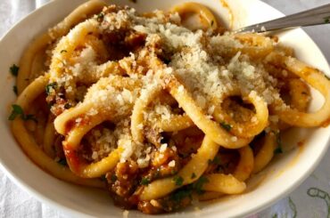 Pasta Grannies discovers lunghetti pasta from Tuscany