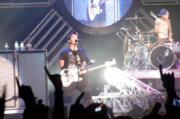 Blink-182 - Feeling This Bologna Italy