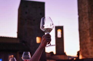 Exclusive Aperitif & Dinner in Chigi Tower San Gimignano