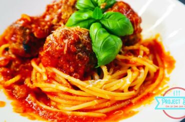 SPAGHETTI AND MEATBALLS (LIHAPULLAT) | How to Make Italian Inspired FOOD!
