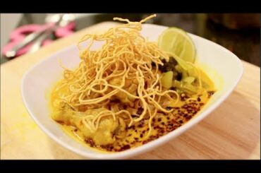 Kao Soi Curry Noodle Soup Recipe ข้าวซอย - Hot Thai Kitchen