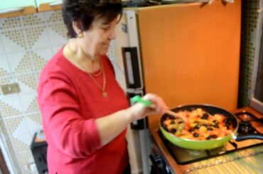 Cooking with Mamma Anna Maria - Baccalà (Salt cod). English subtitles