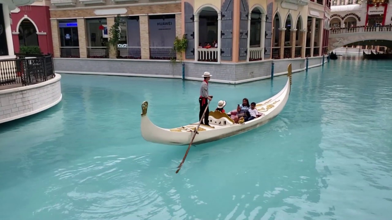 Venice Grand Canal, McKinley Hills, Fort Bonifacio, Taguig Venice Grand Canal, McKinley Hills, Fort Bonifacio, Taguig