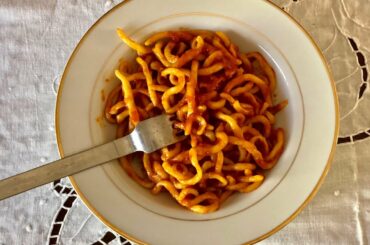 Pasta Grannies share 93 year old  Peppa's recipe for pici all'aglione