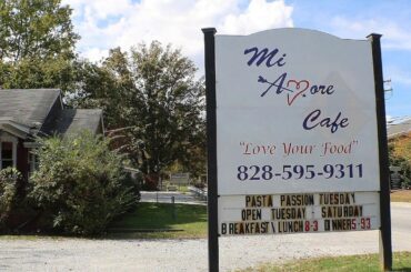 Italian Cooking Classes in Hendersonville NC at Mi Amore Cafe