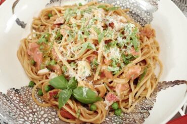 How to Make Giada's Lobster Linguine | Food Network