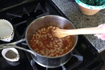 How to make that classic Italian soup called Pasta e Fagioli