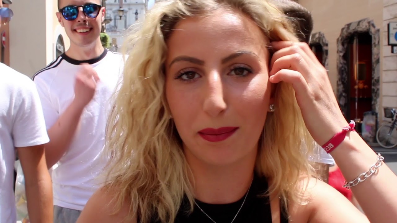 Italians don't get fat, they eat pasta. How to eat like Italians and stay slim. Italians don't get fat, they eat pasta. How to eat like Italians and stay slim.