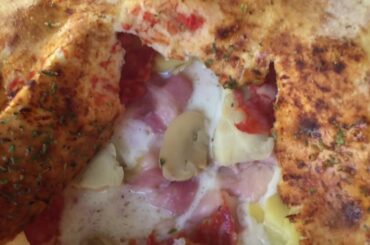 Yummy Pizza in Riomaggiore Cinque Terre Italy - Veciu Muin Restaurant